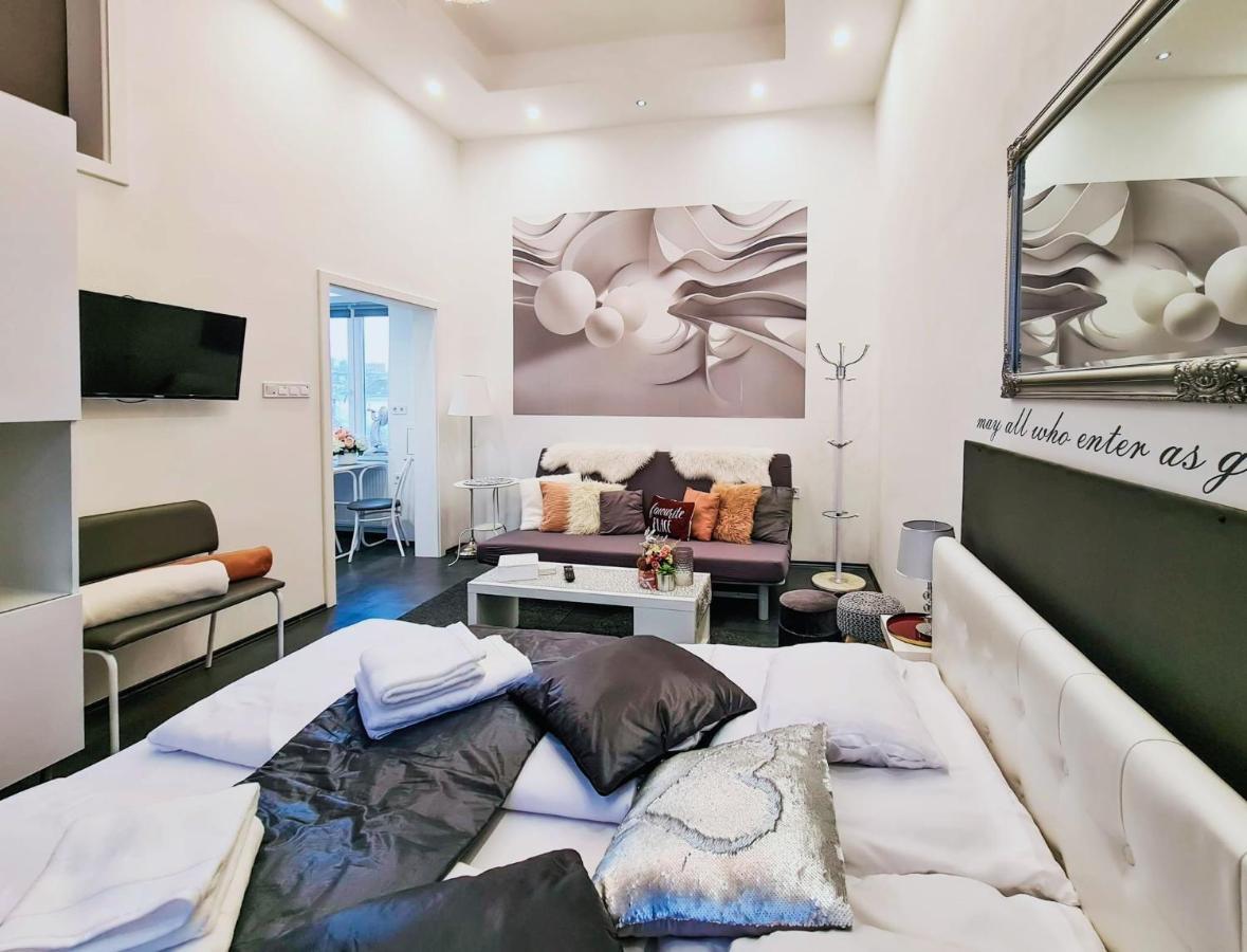 Modern Flat In City Center Budapest Extérieur photo