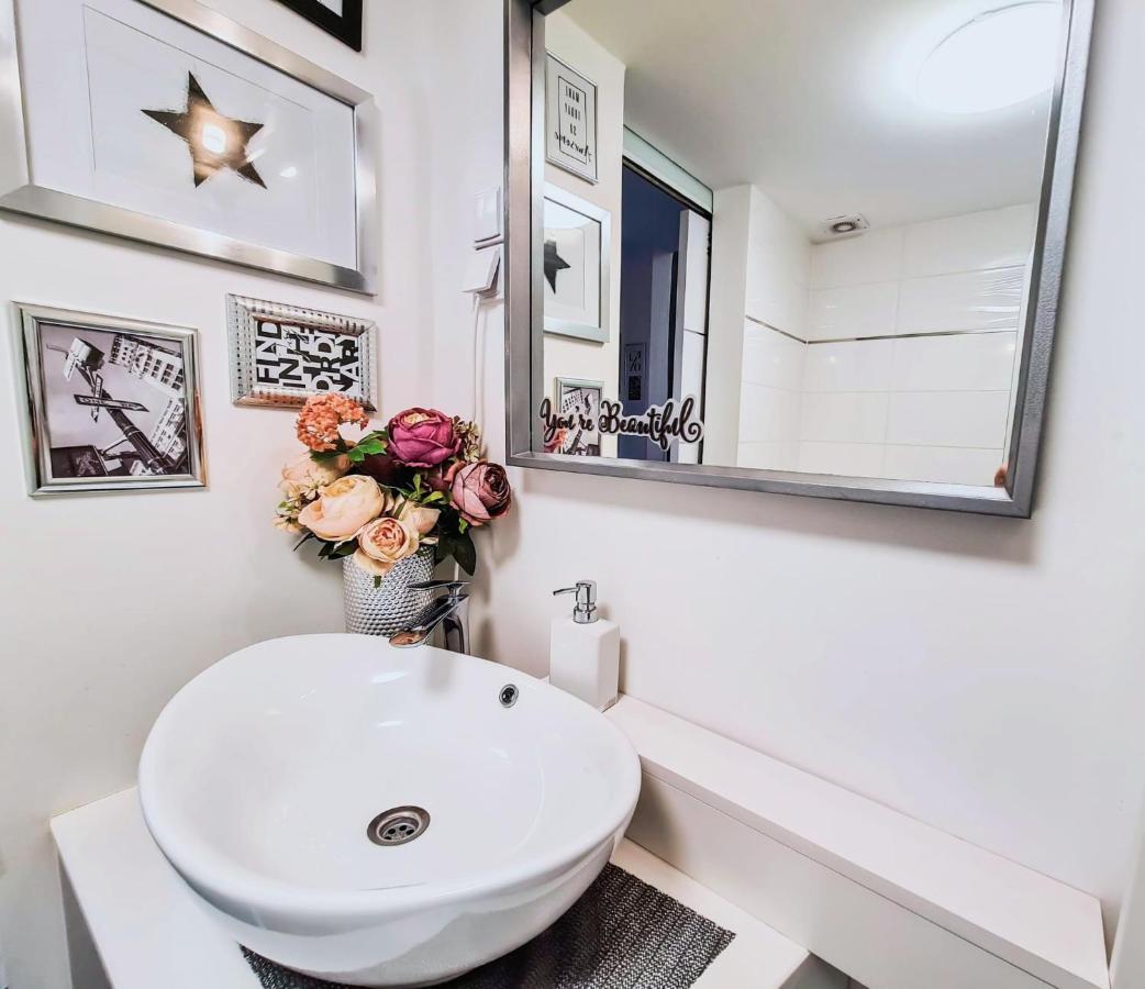 Modern Flat In City Center Budapest Extérieur photo